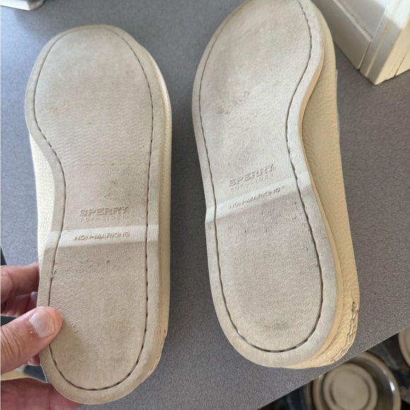 Sperry boat shoes - Picture 2 of 3